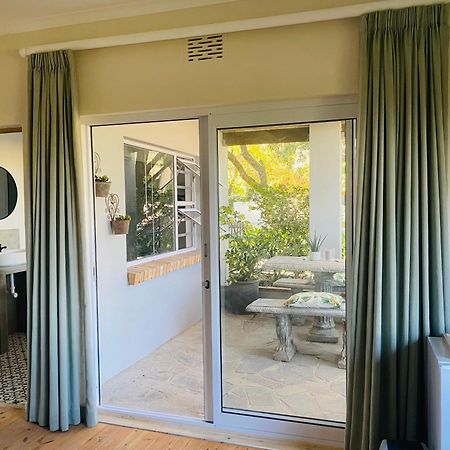 Winelands Guest Room Stellenbosch Extérieur photo